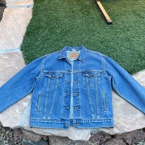 Men’s Levi's Blue Denim Jacket Size M